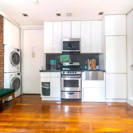 New York Stylish 2Br Apartment In Manhattan Exterior photo